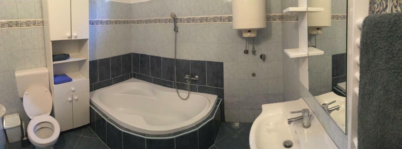 Vass Bor Vendégház Kiskoros Esterno foto